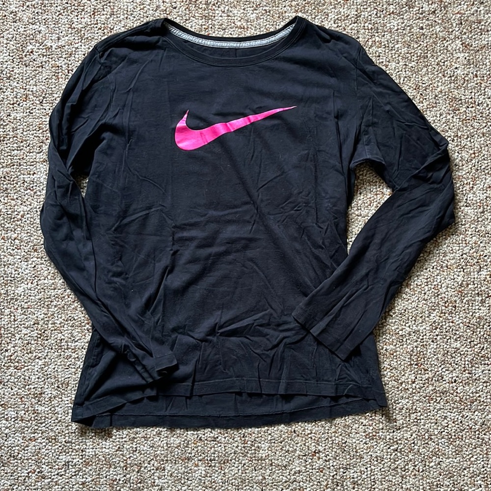 Nike pink swoosh long sleeve